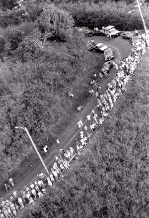 1986 hawaiievacuation waimeabay web