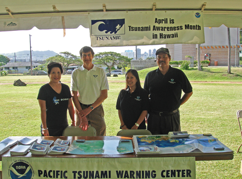 dsc01429 bishop museum ptwc sm